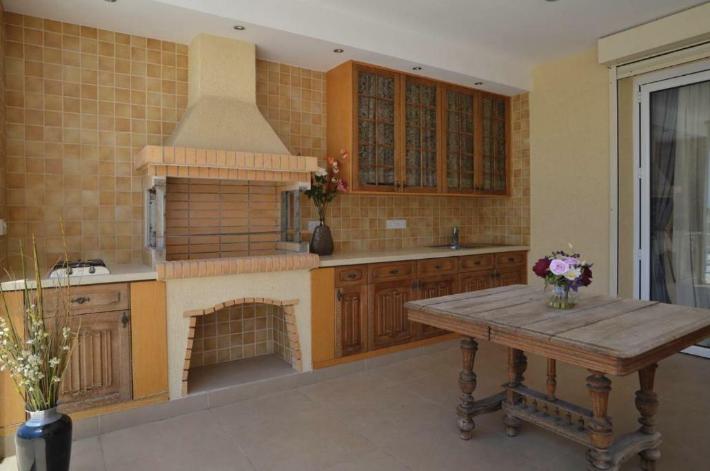 Huge Penthouse With Private Pool Apartment Paphos Exterior photo